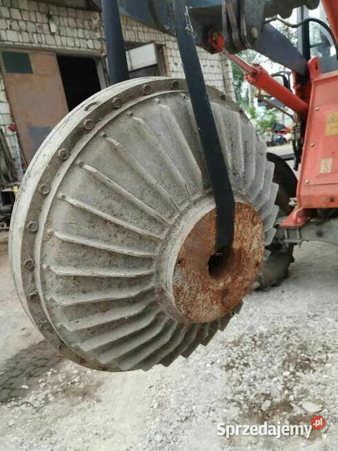 Sprzęgło olejowe hydraulicz do kruszarki rozdrab. odśrodkowe