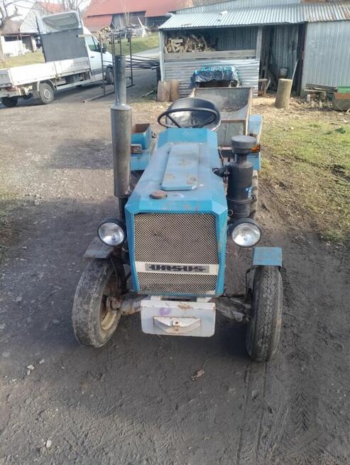 Traktor Ursus