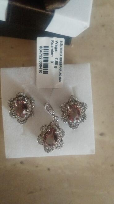 Srebne kolczyki z zawieszką