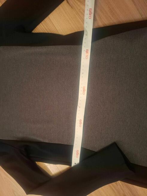 Sukienka Reserved dopasowana ze wstawką rozm. L