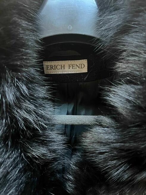 Płaszcz Erich Fend ze sztucznym misiem Wool and Cashmer