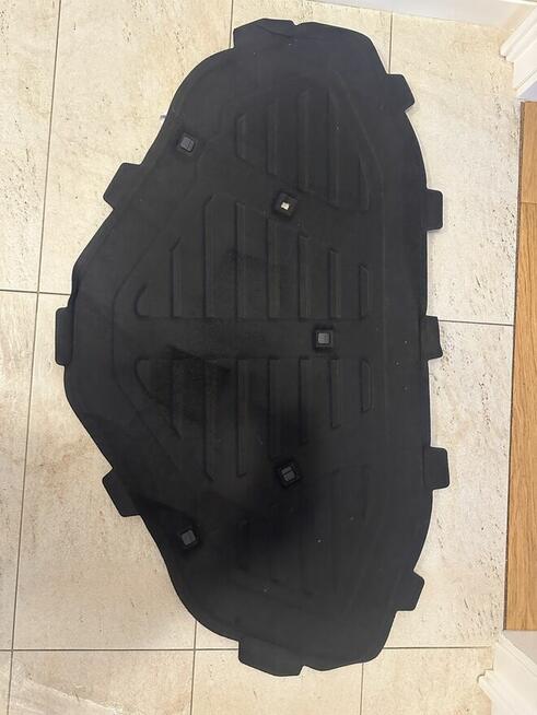 Audi A3 Sportback 2022 wygluszenie wyciszenie maski