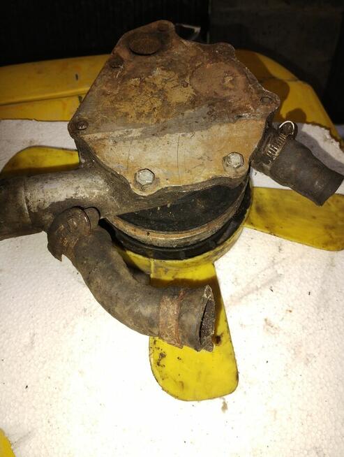 Sprzedam różne części pozostałosci po autach z czasów PRL