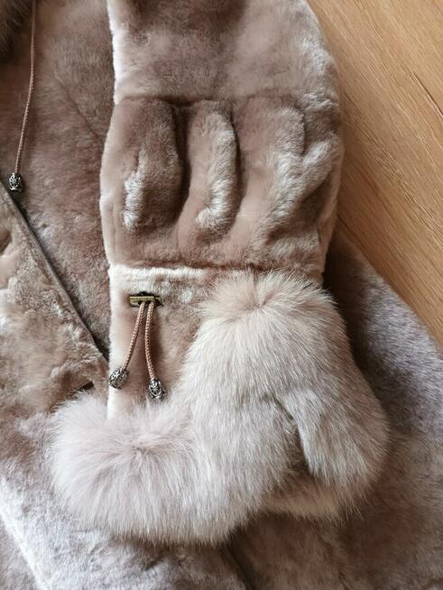 naturalne i luksusowe damskie futro rosyjskie ALEF