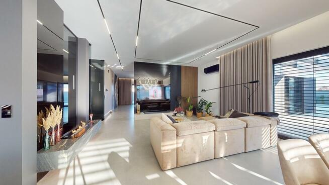 Luksusowy Dom 231 m2 -spełnienie Twoich marzeń