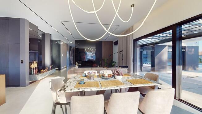 Luksusowy Dom 231 m2 -spełnienie Twoich marzeń