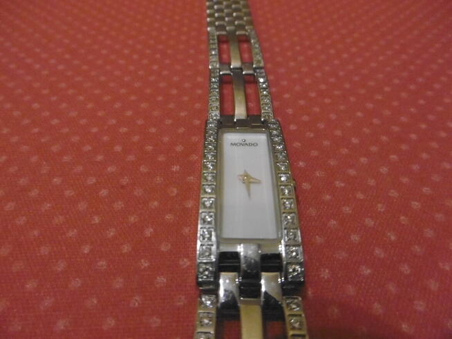 Damski zegarek Movado Esperanza Quartz z 92 brylantami