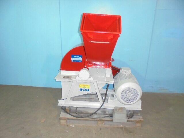 Rębak Rozdrabniacz stolarski KRUSZARKA maszyna do drewna