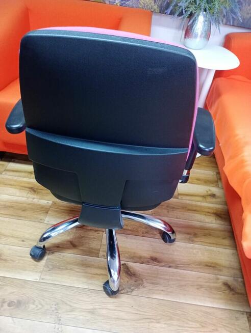 Fotel obrotowy młodzieżowy różowy fotele obrotowe biurowe