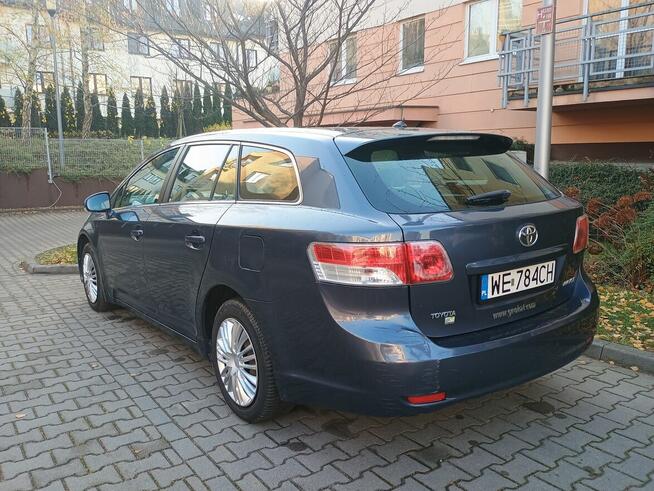 Toyota Avensis 1.8 benzyna, 2011r. kombi T27