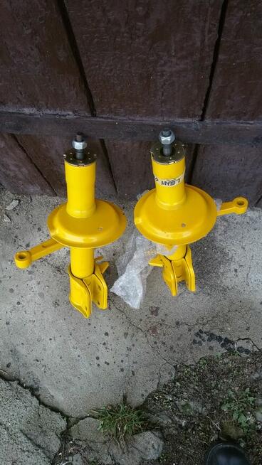 Kolumny MCperson Łada Samara