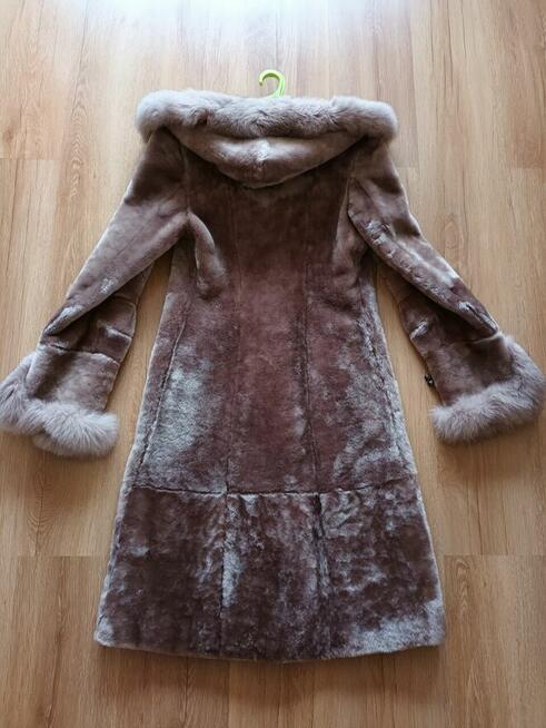 naturalne i luksusowe damskie futro rosyjskie ALEF