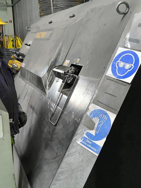 Stal konstrukcyjna zbrojenia strzemiona jarzemka dystanse