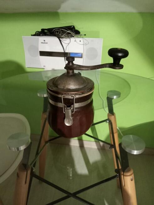 Sprzedam Sprawny Młynek Gliniany Okazja Polecam