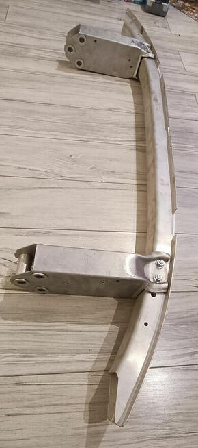 BELKA Pas Przedni ZDERZAKA PRZEDNIEGO DO BMW 5 F10 / F 11