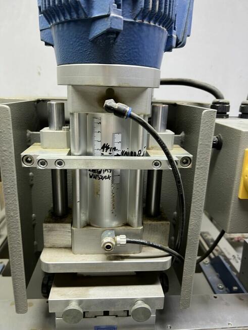 Wiertarka wielowrzecionowa Stołowa produkcja kuchni korpusów