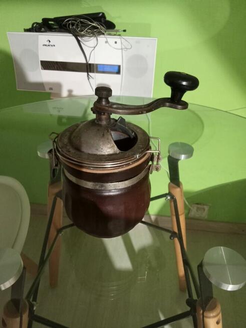 Sprzedam Sprawny Młynek Gliniany Okazja Polecam