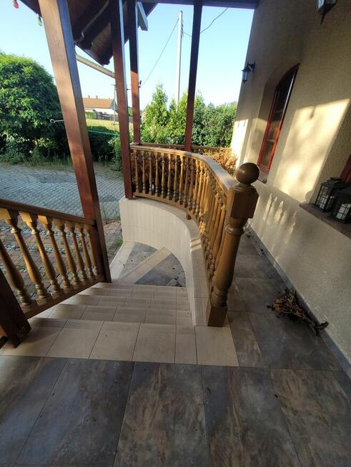 Piekny dom 230m2 z duza dzialka 54ar