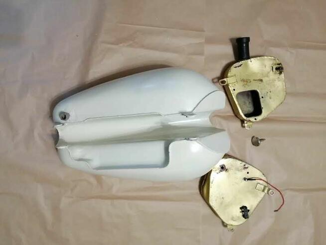 Zbiornik kratka filtr narzędziówka Junak M10