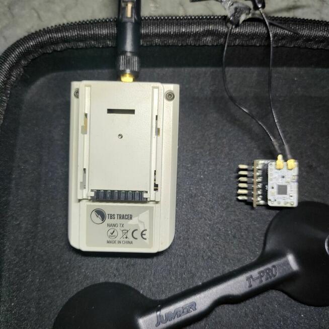 JUMPER T-PRO V2 2.4 GHZ+ Moduł dalekiego zasięgu TBS Tracer