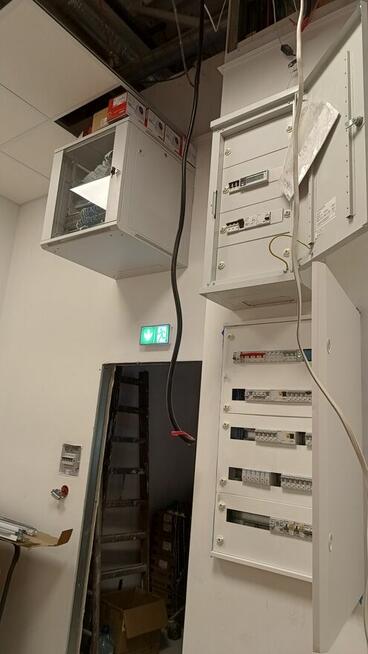 ELEKTRYK 24H,Usługi, Pomiary lektryczne, Alarm, Monitoring