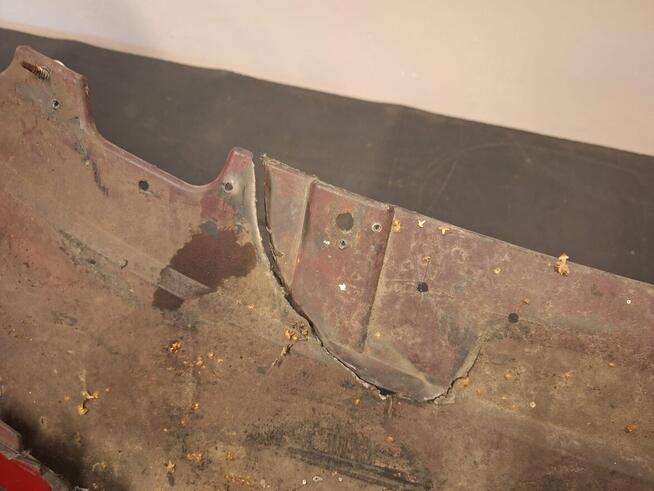 Zderzak przód Audi A4 Cabrio B6 czerwony śląsk