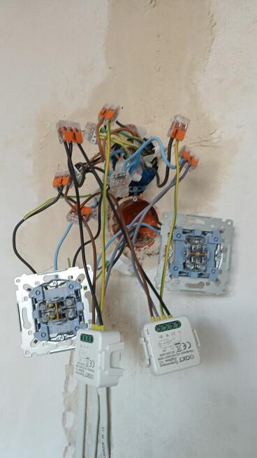 ELEKTRYK 24H,Usługi, Pomiary lektryczne, Alarm, Monitoring