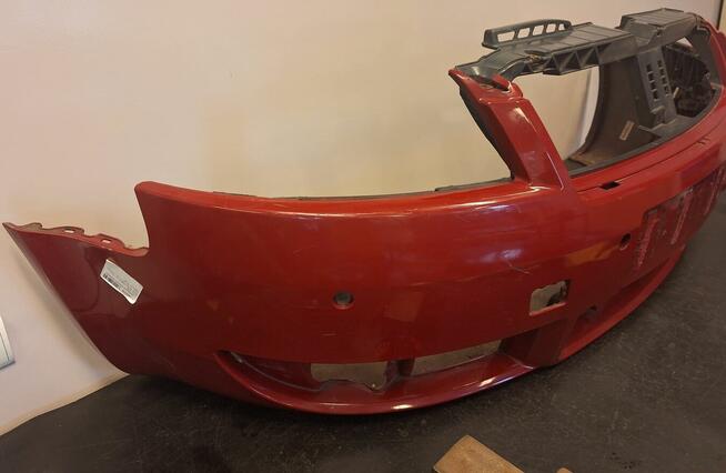 Zderzak przód Audi A4 Cabrio B6 czerwony śląsk