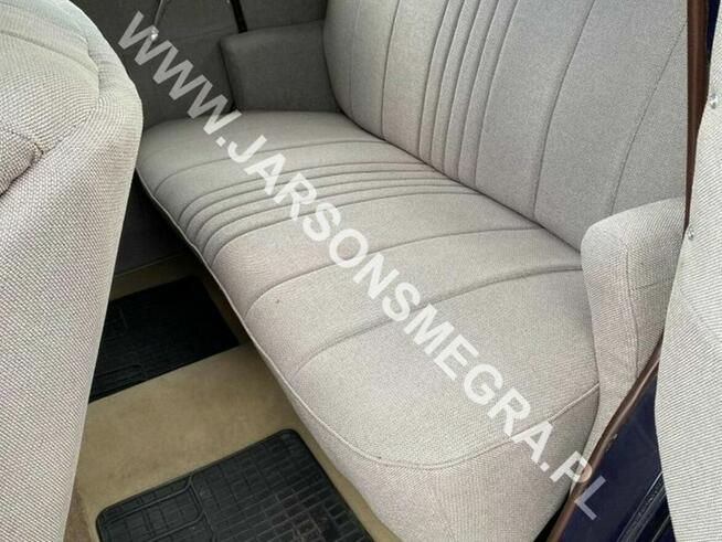 Model 74 Fordor Sedan 2.2 V8 Manual, 61 KM, 1937