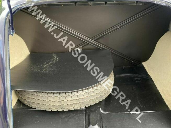 Model 74 Fordor Sedan 2.2 V8 Manual, 61 KM, 1937