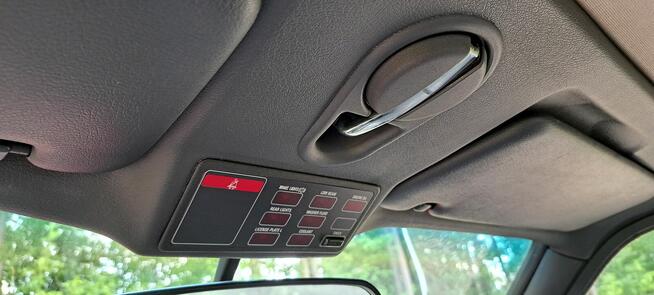 BMW E30 model 325 ix 4x4 rok 1989r.