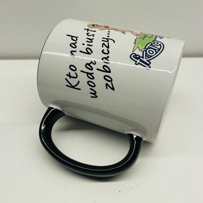 Zabawny KUBEK dla WĘDKARZA Kto nad wodą biust zobaczy... Na