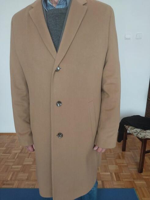 Nowy płaszcz męski Hugo Boss