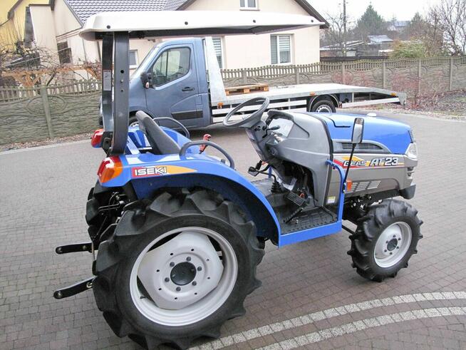 Mini Traktorek Iseki AT23 4X4 Wspomaganie Rewers Mały