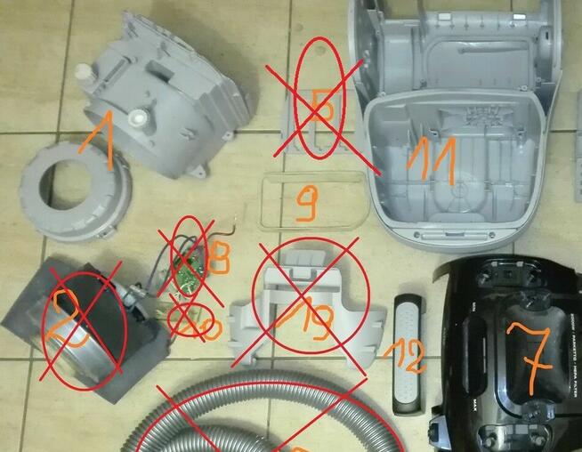 Electrolux Essensio ZEO5420 / odkurzacz -części!