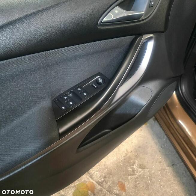 Opel Astra 1.4 Turbo Innovation