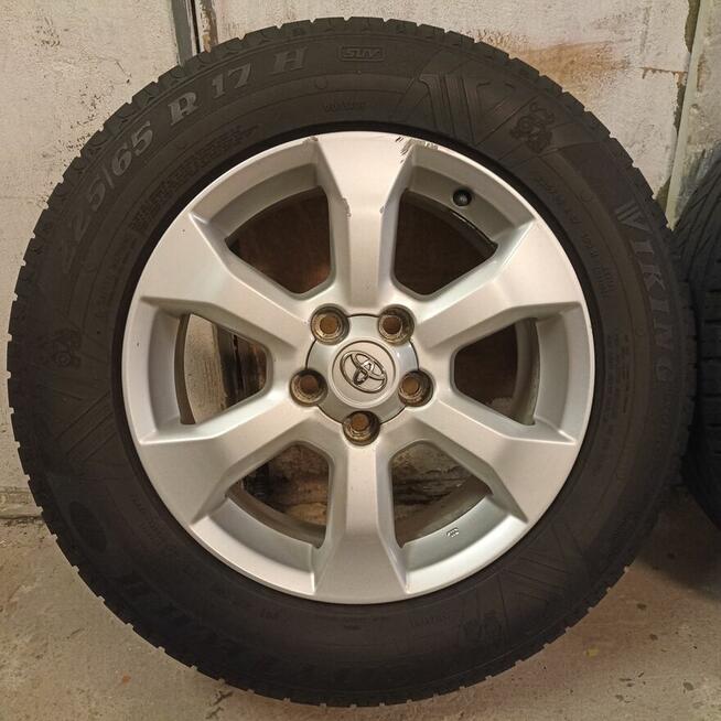 Koła Toyota 17 opony 225/65/17 4szt.