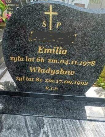 Malowanie liter nagrobkowych