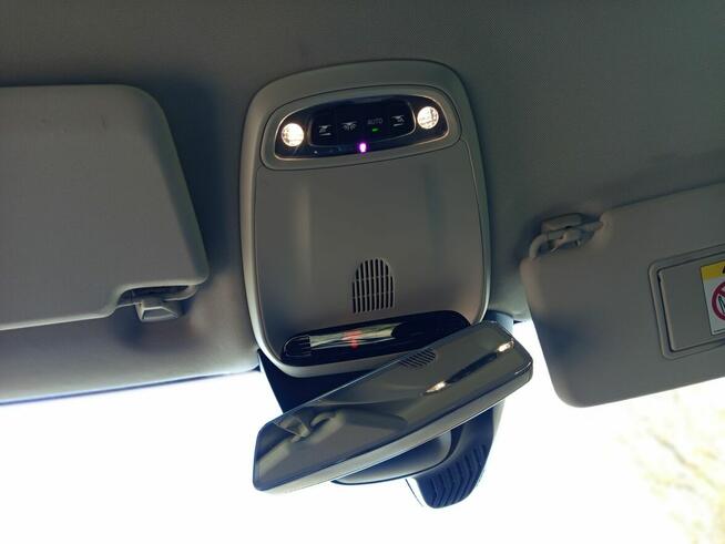 Sprzedam dynamiczne i oszczędne Volvo V40 190KM