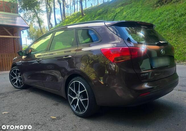 Kia Ceed 1.4 CVVT Attract Plus