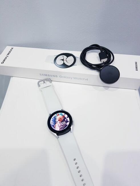 Damski smartwatch galaxy watsch 4