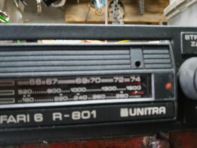 Radio Unitra R-801 Diora Safari 6 samochodowe retro PRL