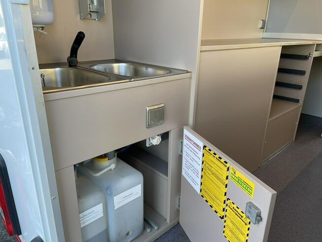 Renault Master Autosklep wędlin Gastronomiczny Food Truck Foodtruck Sklep Borco 2018