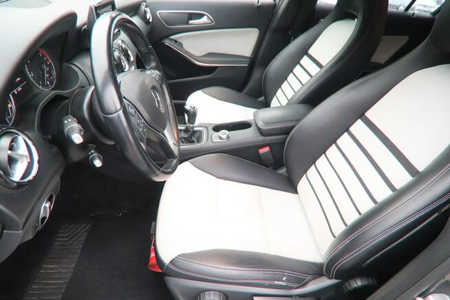 Mercedes A 180 Avantgarde, 6-bieg, zarejestrowany