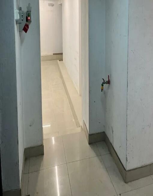 MAGAZYN - USŁUGI - Mokotów, Wierzbno