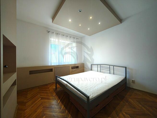 Oglądamy przez różowe okulary