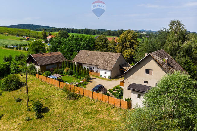 Dom, siedlisko, duża działka