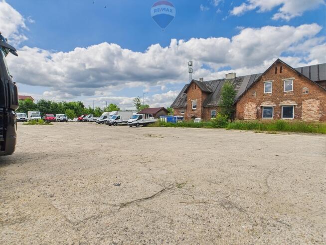 SPRZEDAM OBIEKT NA UTWARDZONEJ DZIAŁCE W RYBNIKU