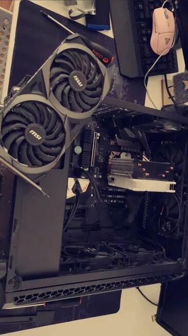 Montaż komputerów, serwis PC i laptopów, usługi IT Warszawa