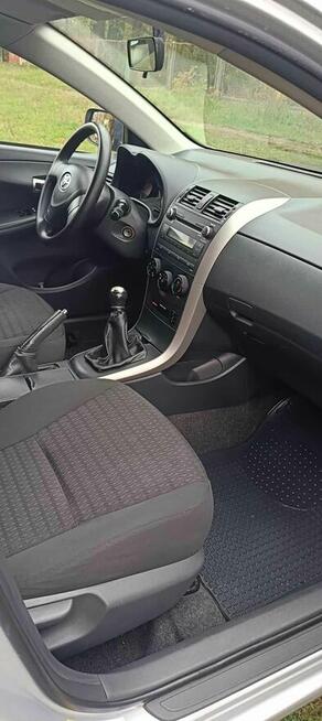 Toyota Corolla 1.6 benzyna 132 km 6 biegów manual Prywatnie